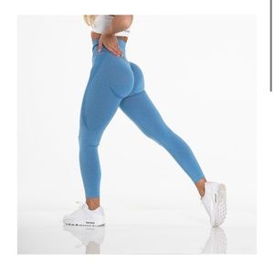 NVGTN Sky Blue Contour Seamless Leggings